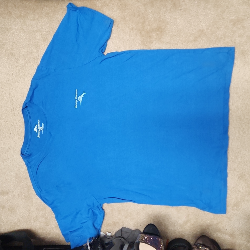Mens Tommy Bahama tee shirt